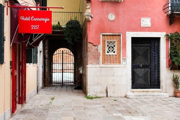 Gallery - Hotel Cannaregio 2357