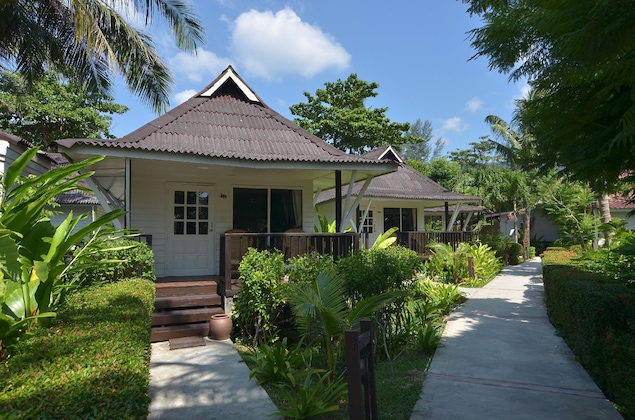 Gallery - Nakara Long Beach Resort