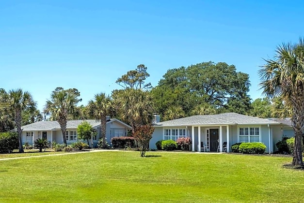 Gallery - The Sandbar Hotel, Trademark Collection By Wyndham