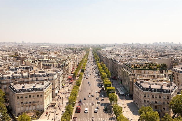 Gallery - Bridgestreet Opera Montmartre