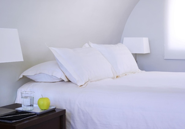 Gallery - Macaris Suites And Spa