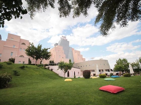 Gallery - Peri Tower Hotel