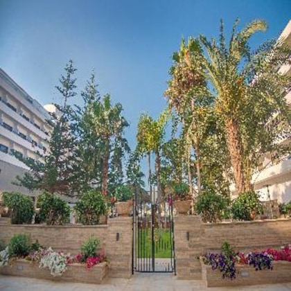 Gallery - Adams Beach Hotel