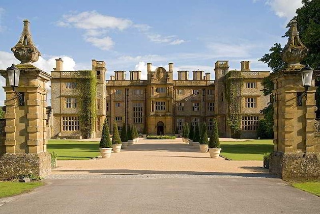 Gallery - Eynsham Hall