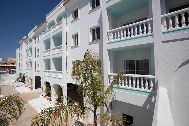Gallery - ENDLSS Beach & Disco Hotel Ibiza - Adults Only