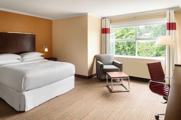Gallery - Four Points By Sheraton Surrey