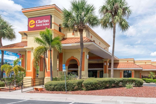 Gallery - Clarion Inn & Suites Kissimmee - Lake Buena Vista South