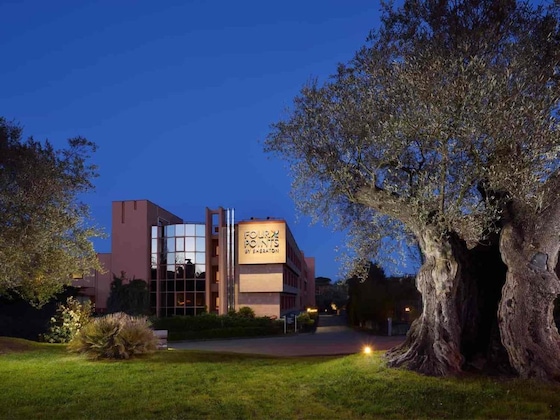 Gallery - Four Points By Sheraton Siena