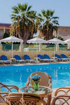 Gallery - Esmeralda Hotel