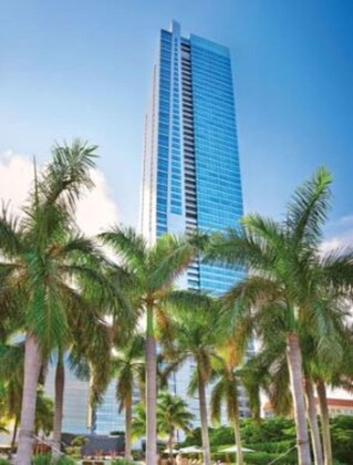 Gallery - Four Seasons Hotel Miami