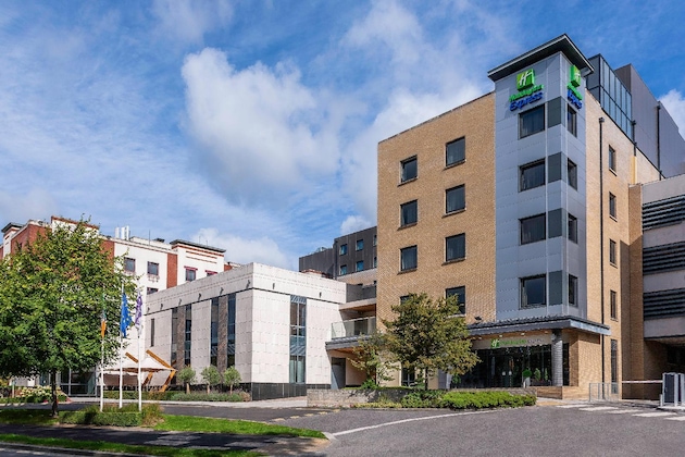 Gallery - Holiday Inn Express Hotel Dublin Airport, An Ihg Hotel