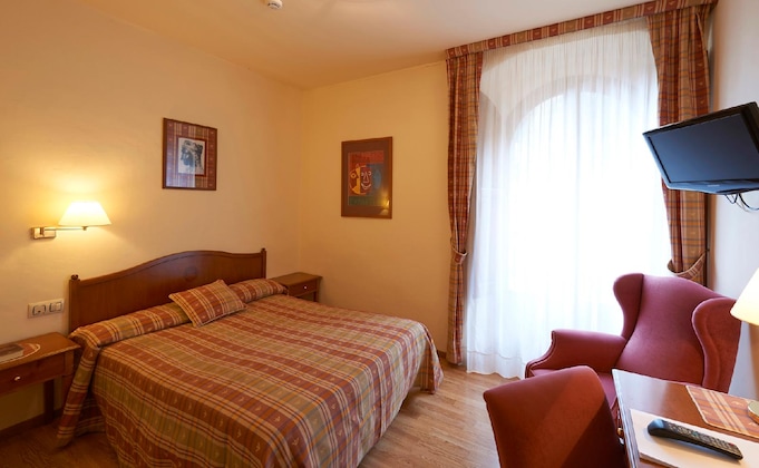 Gallery - Hotel Abat Cisneros Montserrat