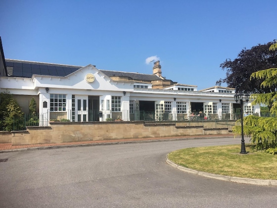 Gallery - Gomersal Park Hotel