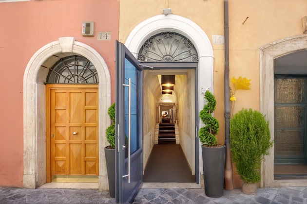 Gallery - Condotti Palace
