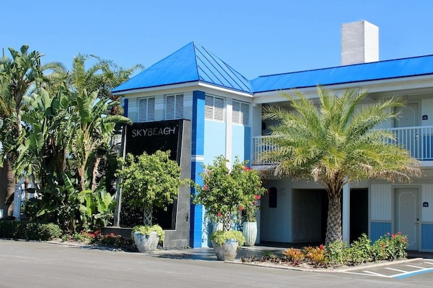 Gallery - Magnuson Hotel Marina Cove