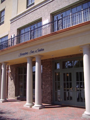 Gallery - Hampton Inn & Suites Savannah Historic District