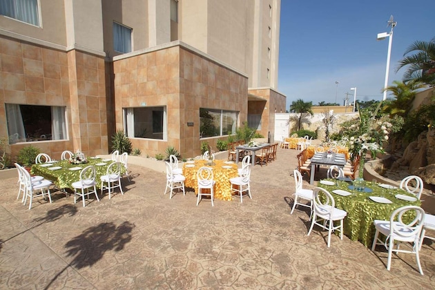 Gallery - Hampton Inn By Hilton Tampico Aeropuerto