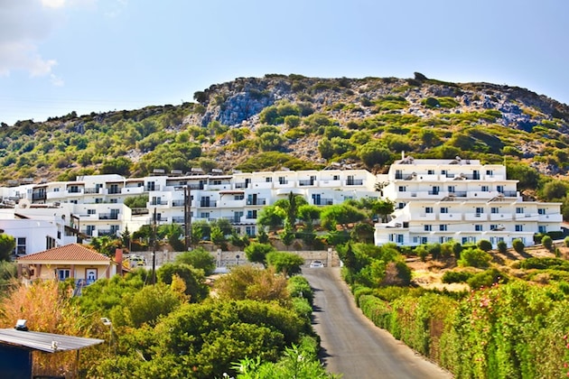 Gallery - Semiramis Village  Hotel