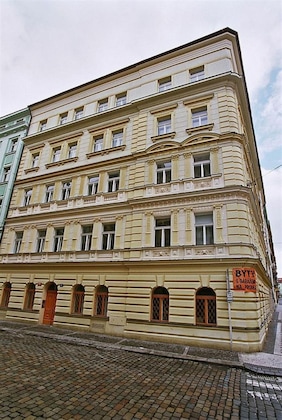 Gallery - Theatre Residence