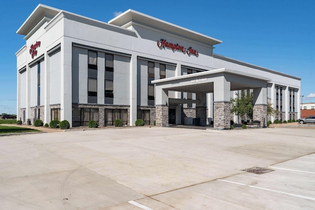 Gallery - Hampton Inn Bloomington West