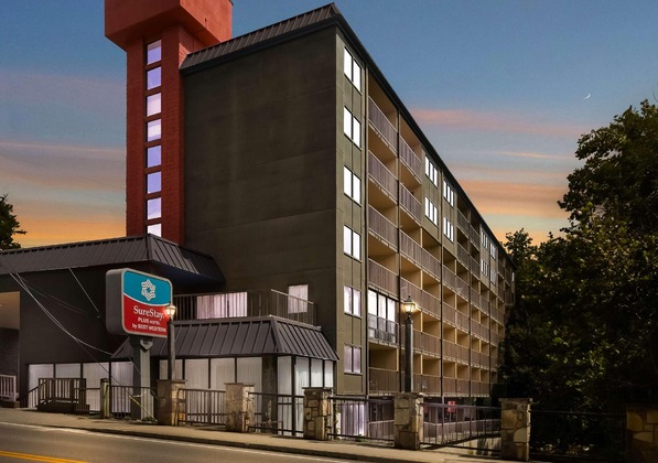 Gallery - Surestay Plus Hotel By Best Western Gatlinburg