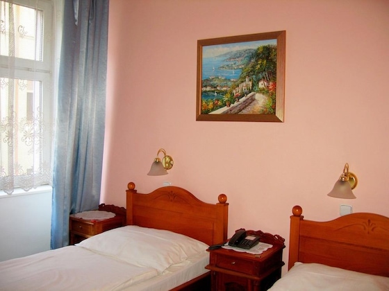 Gallery - Opera Hotel
