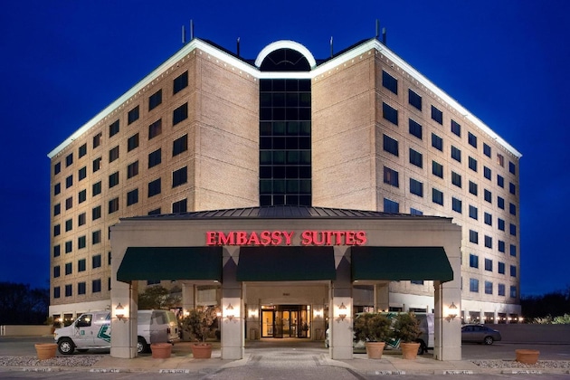 Gallery - Embassy Suites By Hilton Dallas Love Field