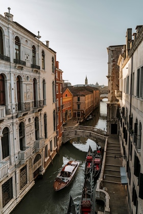 Gallery - Hotel Al Ponte Dei Sospiri