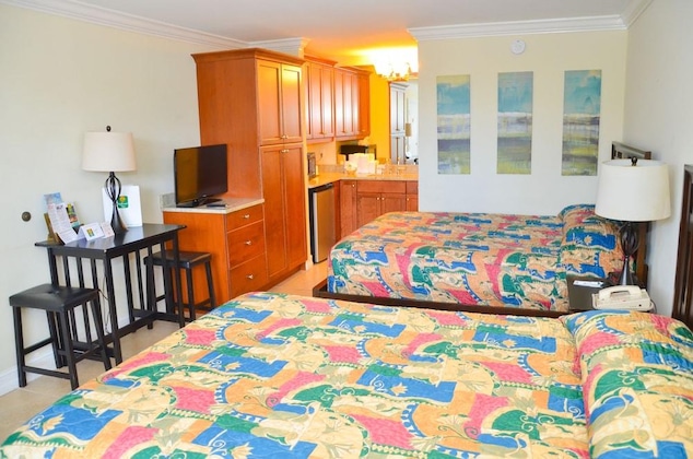 Gallery - Gulfcoast Inn Naples