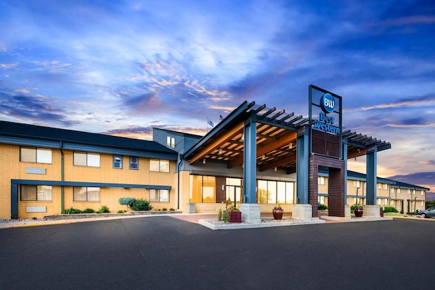 Gallery - Best Western West Towne Suites