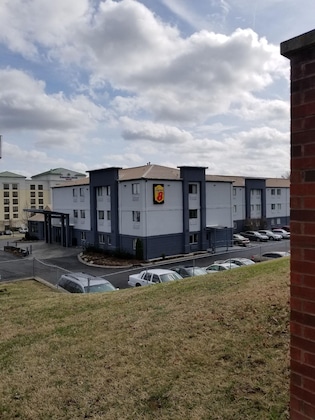 Gallery - Super 8 By Wyndham Nashville Airport North