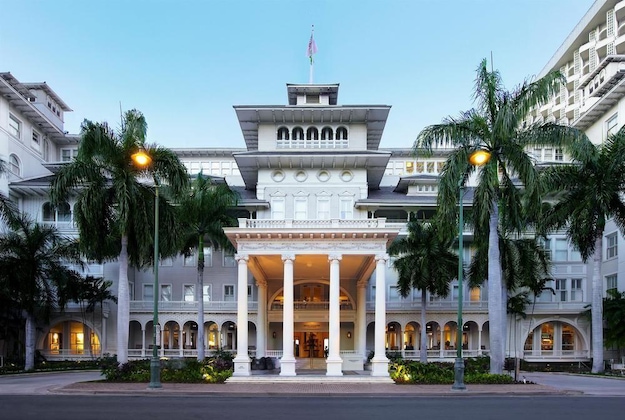 Gallery - Moana Surfrider, A Westin Resort & Spa, Waikiki Beach