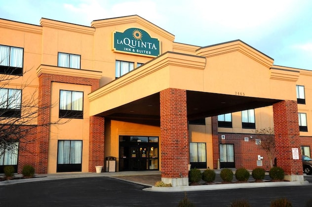 Gallery - La Quinta Inn & Suites by Wyndham Springfield Airport Plaza