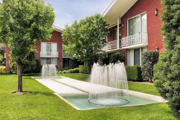 Gallery - Little America Hotel