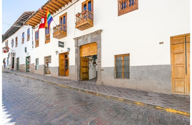 Gallery - Selina Plaza De Armas Cusco