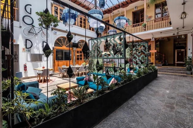 Gallery - Socialtel Plaza De Armas Cusco