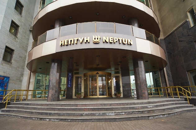 Gallery - Neptun Business
