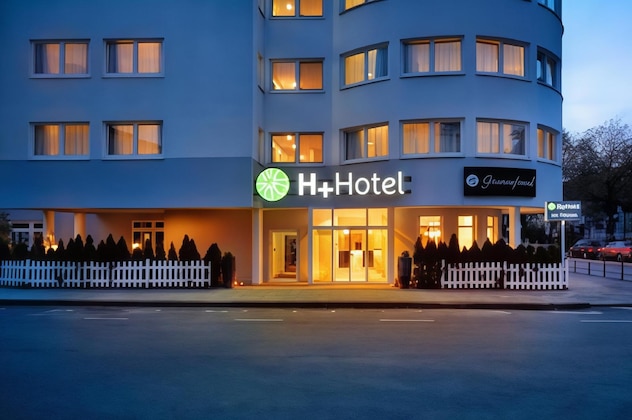 Gallery - H+ Hotel Darmstadt
