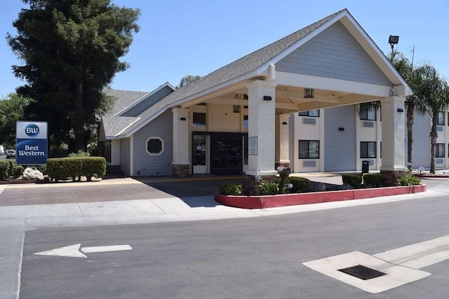 Gallery - Best Western Town & Country Lodge