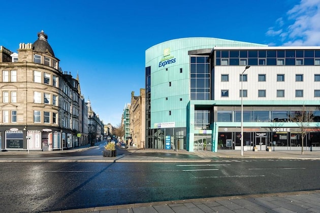 Gallery - Holiday Inn Express Dundee, An Ihg Hotel