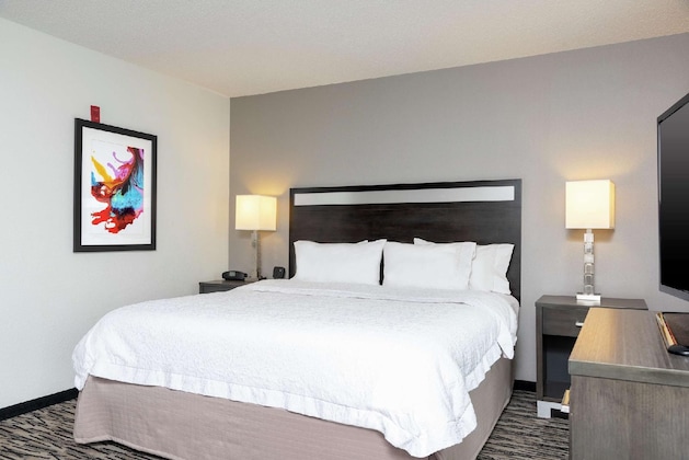 Gallery - Hampton Inn Akron-South
