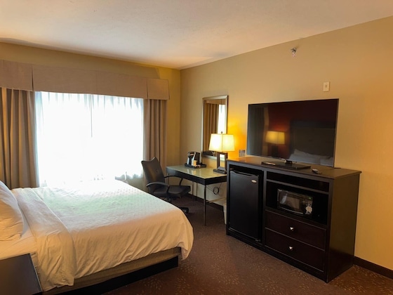 Gallery - Holiday Inn Express Anchorage, An Ihg Hotel