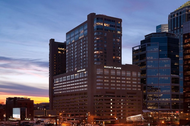 Gallery - Hyatt Place Minneapolis Downtown