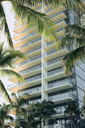 Gallery - W South Beach