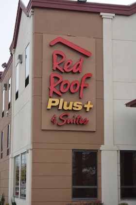 Gallery - Red Roof Inn Plus+ & Suites Chattanooga - Downtown