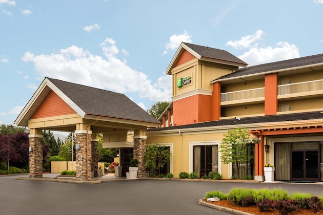Gallery - Holiday Inn Express Roseburg By Ihg