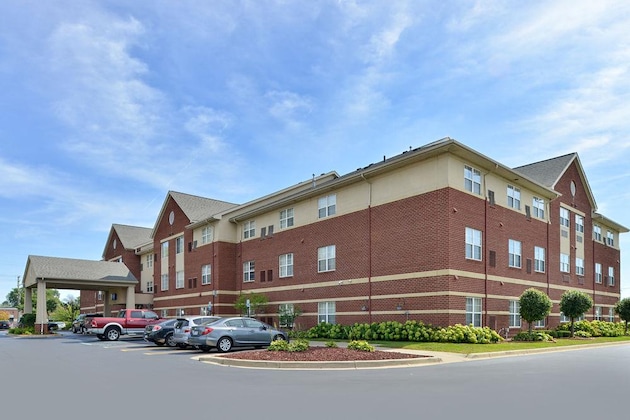 Gallery - Holiday Inn Express Southfield-Detroit, an IHG Hotel