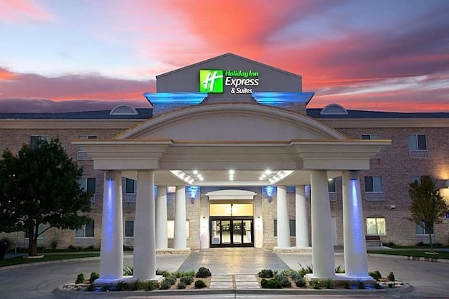 Gallery - Holiday Inn Express & Suites Amarillo By Ihg