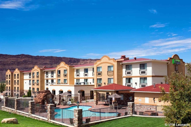 Gallery - Holiday Inn Express & Suites Moab By Ihg