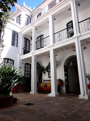Gallery - Hotel De Su Merced